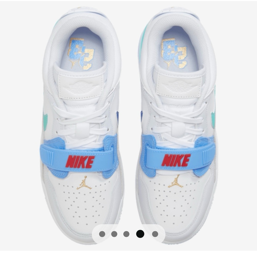 Brand new never worn boys Jordan Legacy Shoes